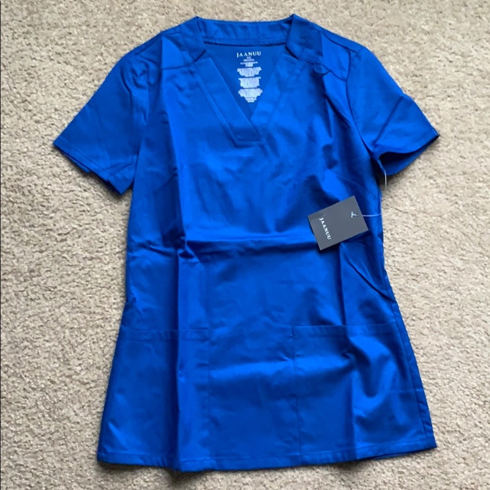 NWT Jaanuu Women’s Scrub Top